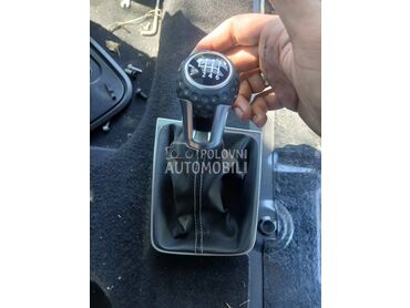 Rucka menjaca za Volkswagen Golf 7