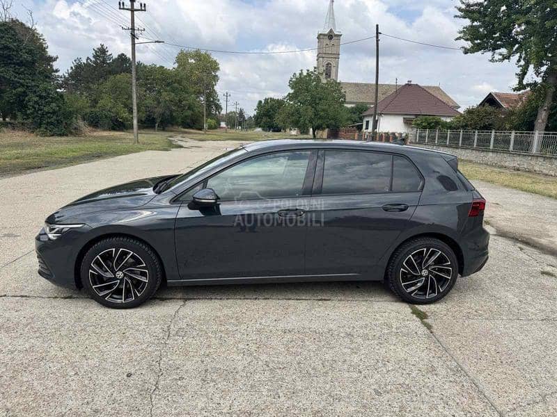 Volkswagen Golf 8 1.5 CNG