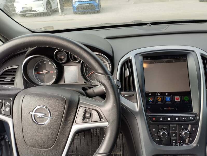 Opel Astra J 1.4 Turbo