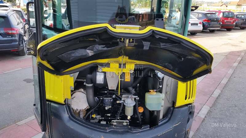 Yanmar VIO 35 PERFFEKTNO STANJE