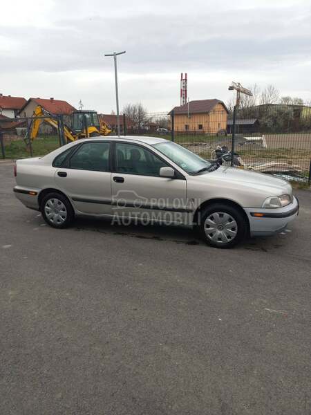 Volvo S40 