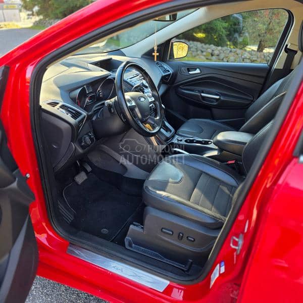 Ford Kuga 2.0TDCi 4x4 TITANIUM