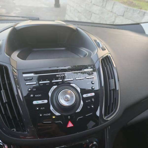 Ford Kuga 2.0TDCi 4x4 TITANIUM