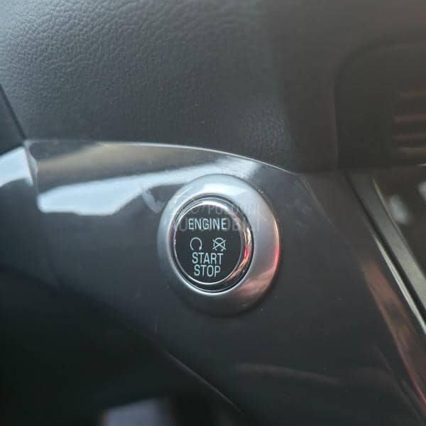 Ford Kuga 2.0TDCi 4x4 TITANIUM