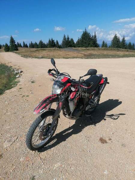 Yamaha XT660R