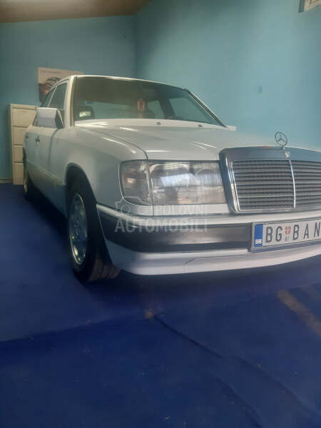 Mercedes Benz W124 200d