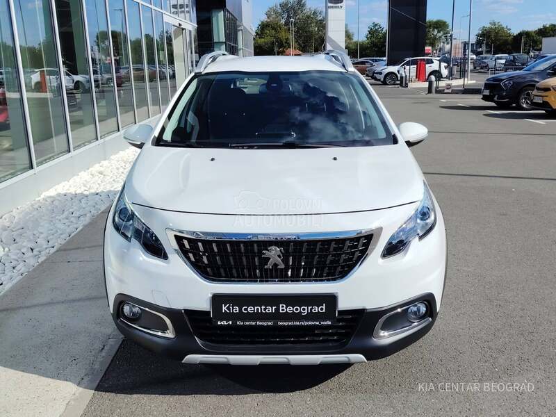 Peugeot 2008 1.2 AT Allure