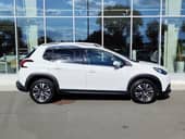 Peugeot 2008 1.2 AT Allure