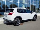 Peugeot 2008 1.2 AT Allure