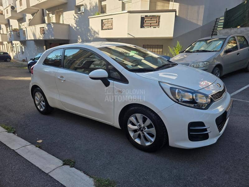 Kia Rio 1.25  EX PLUS