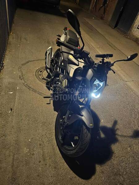 Benelli Bn125