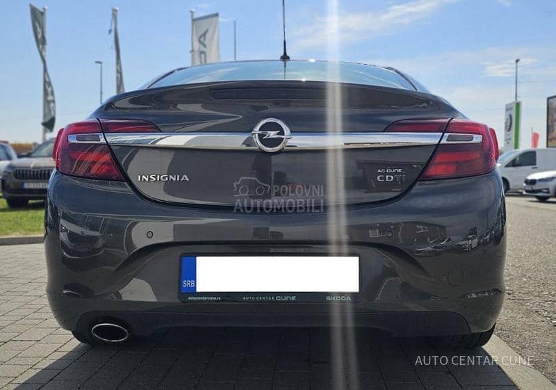 Opel Insignia 
