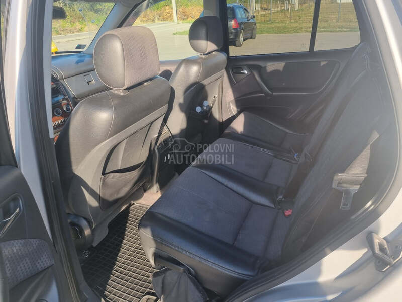 Mercedes Benz ML 270 