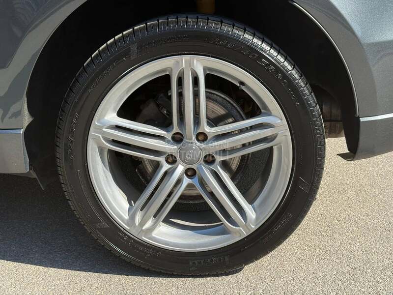 Audi Q5 2.0 TDI S-line 4X4