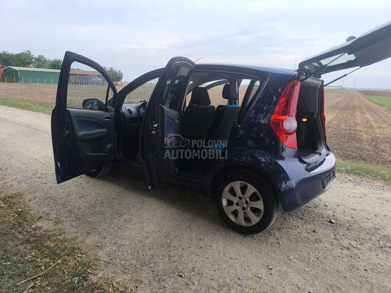 Opel Agila 1,0
