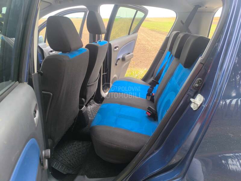 Opel Agila 1,0