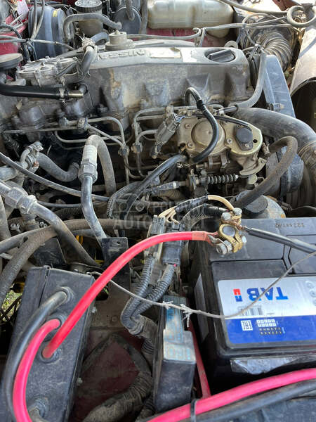 Nissan Patrol Y60 teretno