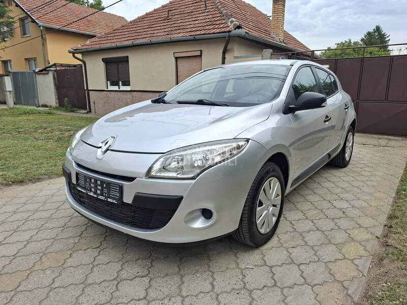 Renault Megane 1.6 ocuvan
