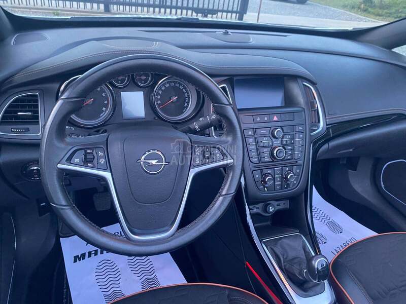 Opel Cascada 