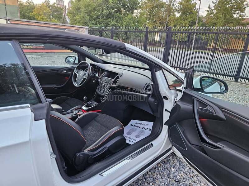 Opel Cascada 