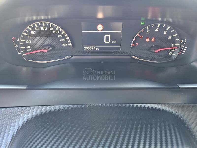 Peugeot 2008 BUSINESS