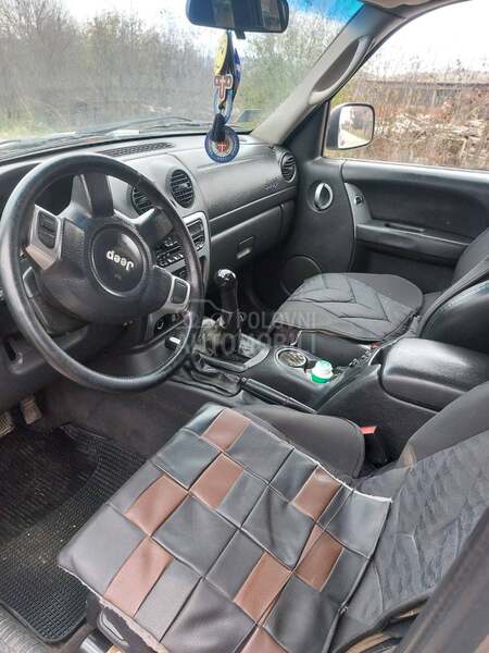 Jeep Liberty 