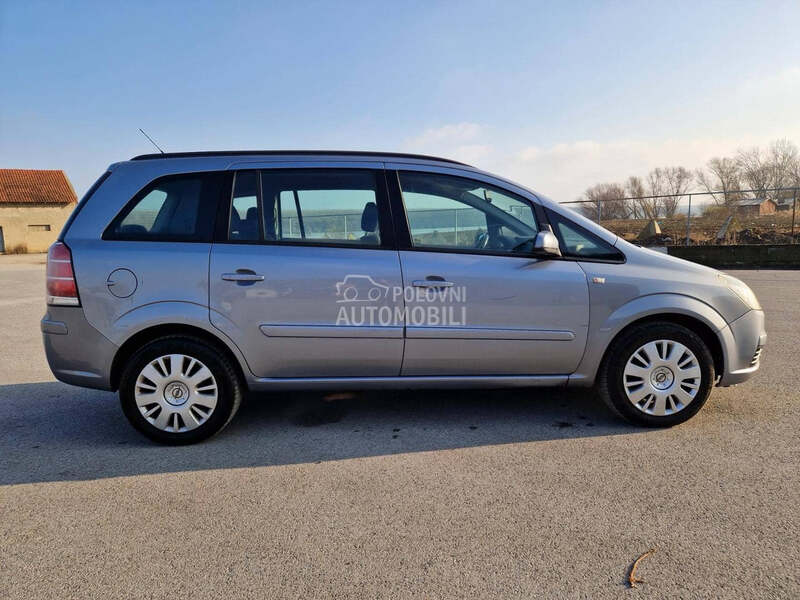 Opel Zafira 