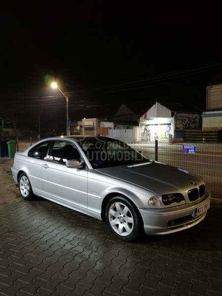 BMW 318 