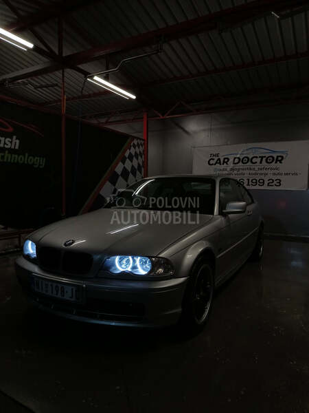 BMW 318 