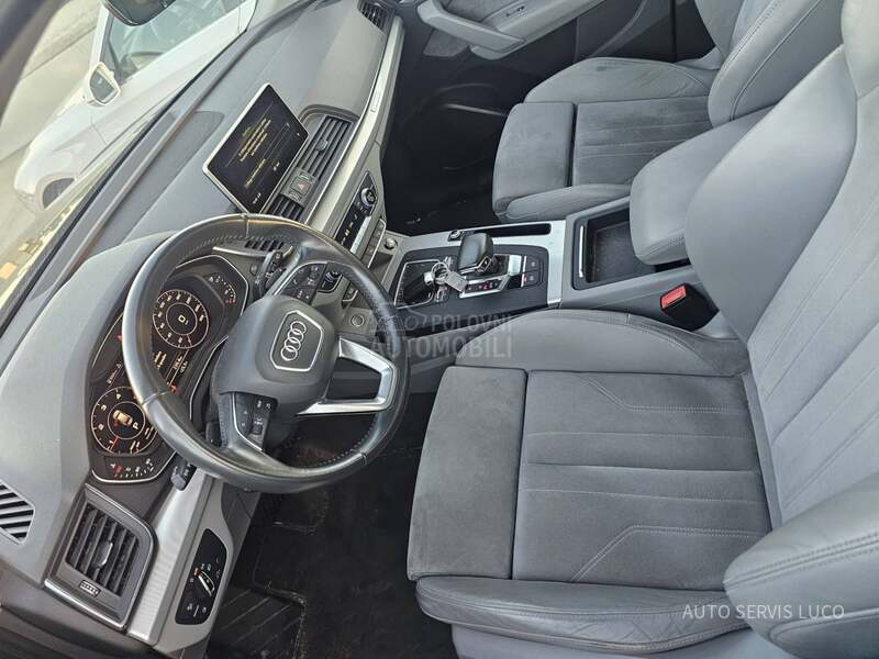 Audi Q5 2.0TDI Matrix/wirtue