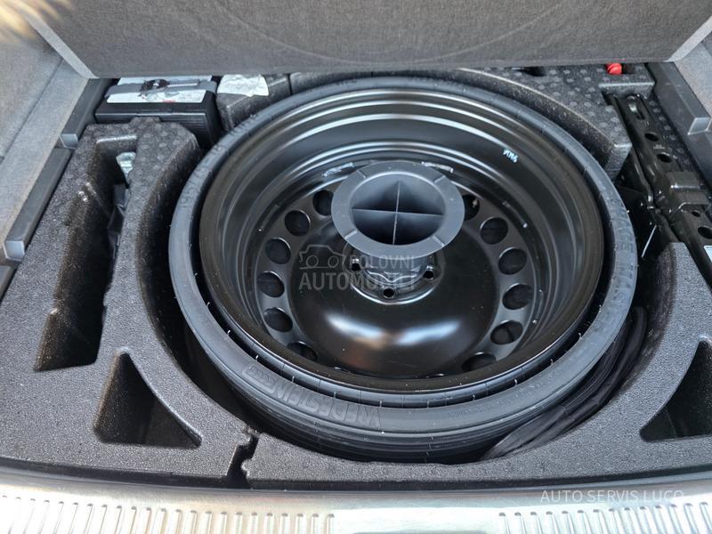 Audi Q5 2.0TDI VAZDUH/V.SERV