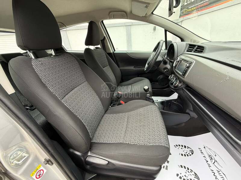 Toyota Yaris 1.3 vvti CH