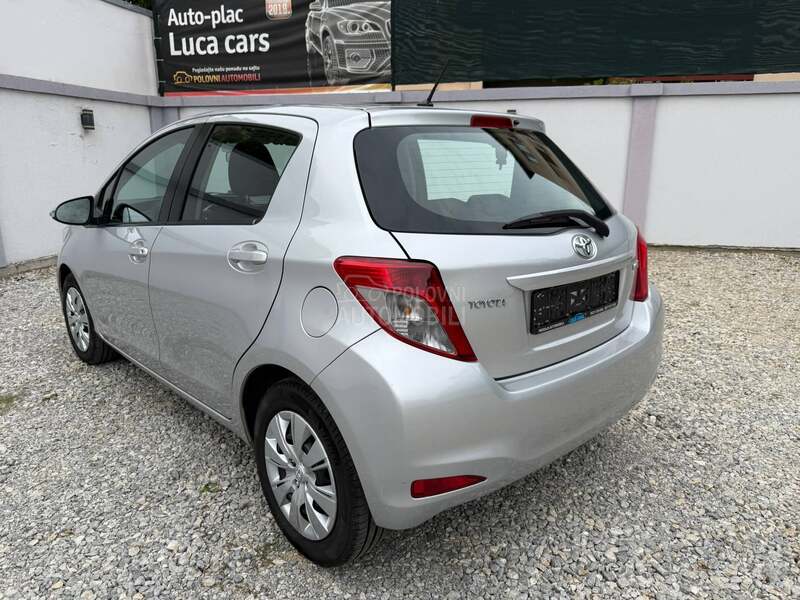Toyota Yaris 1.3 vvti CH