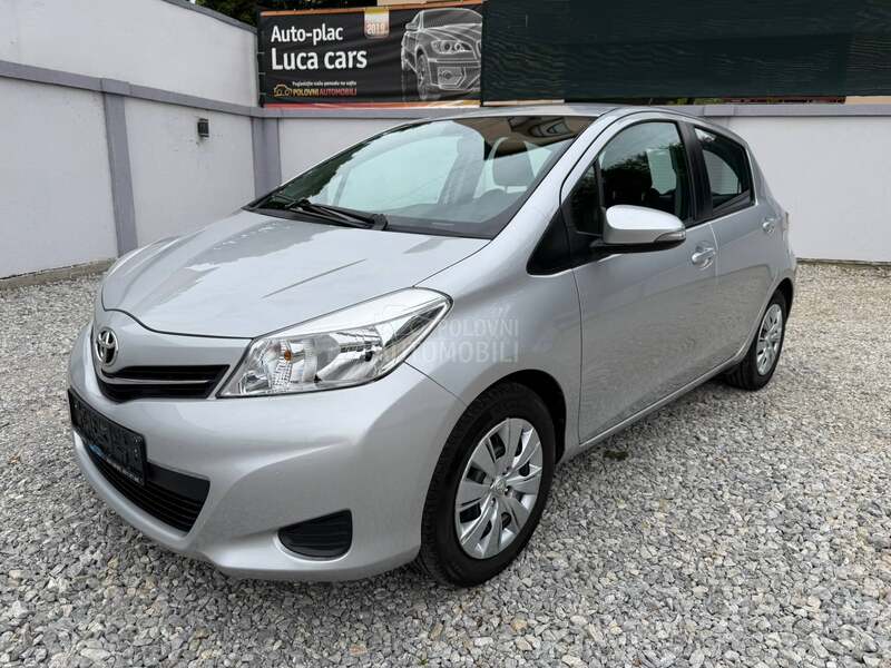 Toyota Yaris 1.3 vvti CH