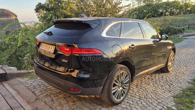 Jaguar F pace 20d PRESTIGE