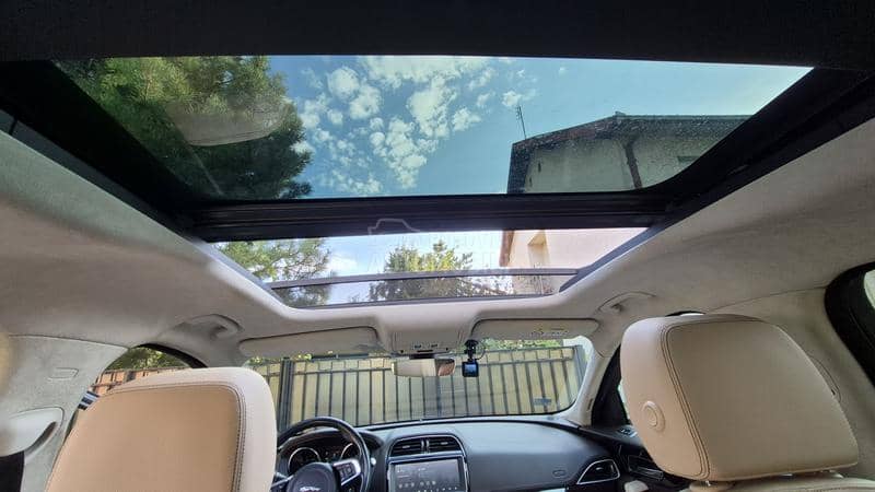 Jaguar F pace 20d PRESTIGE