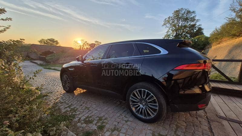 Jaguar F pace 20d PRESTIGE
