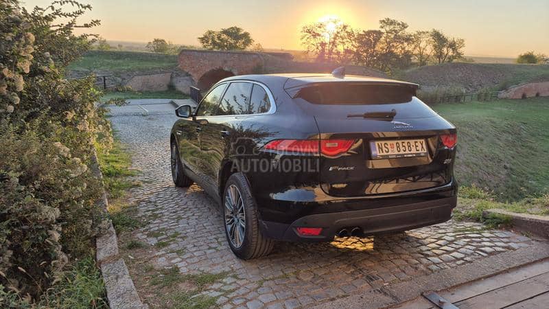 Jaguar F pace 20d PRESTIGE