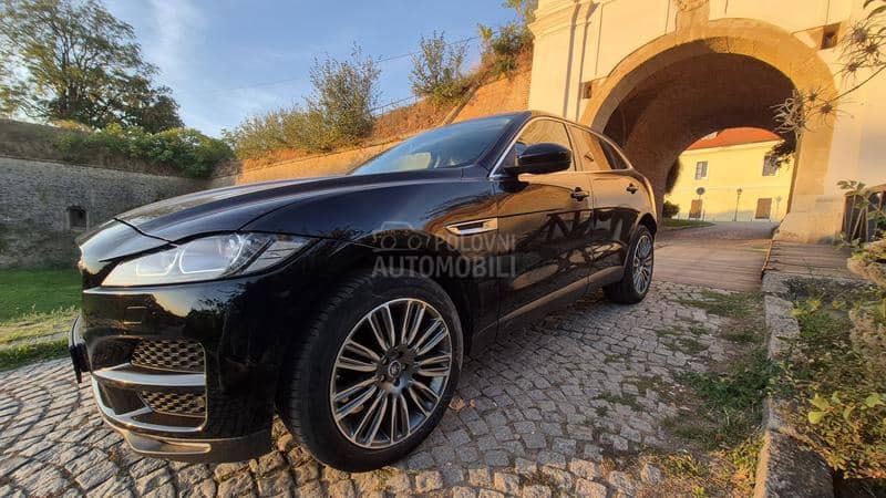 Jaguar F pace 20d PRESTIGE