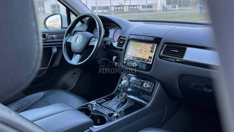 Volkswagen Touareg 3.0V6TDI BLUEMOTION