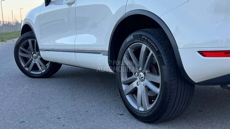 Volkswagen Touareg 3.0V6TDI BLUEMOTION