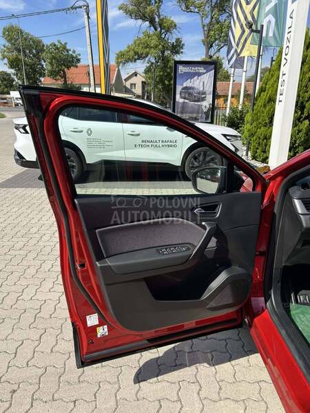 Renault Symbioz E-Tech hybrid 145 hp