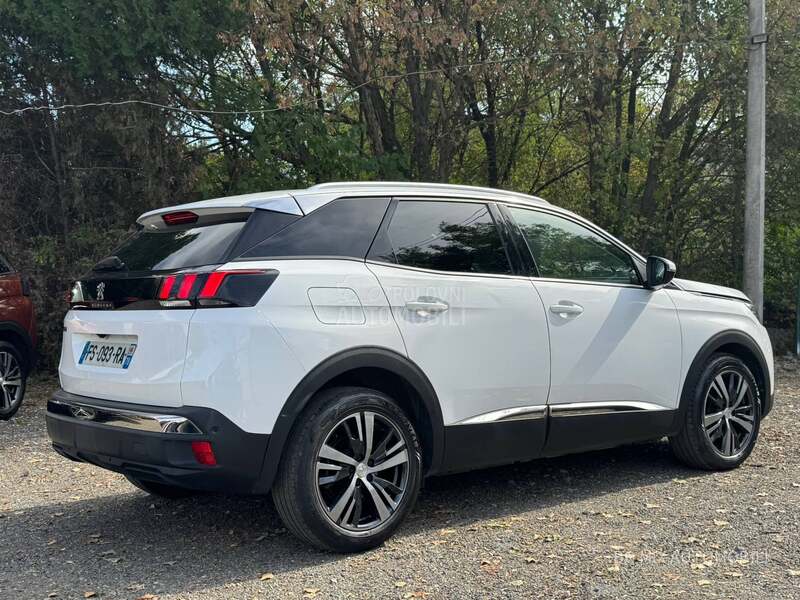 Peugeot 3008 1.5 Hdi ALLURE