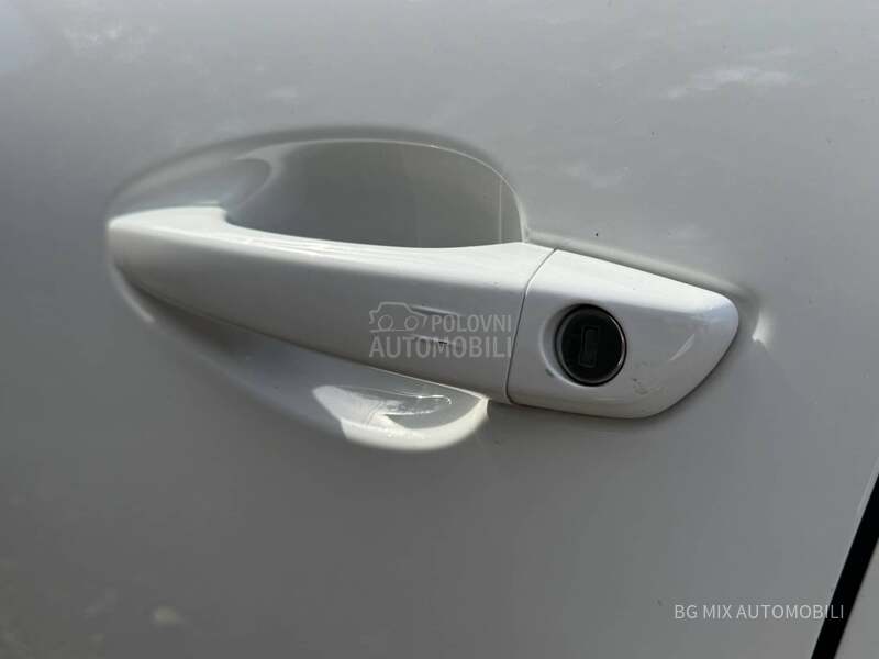 Peugeot 3008 1.5 Hdi ALLURE