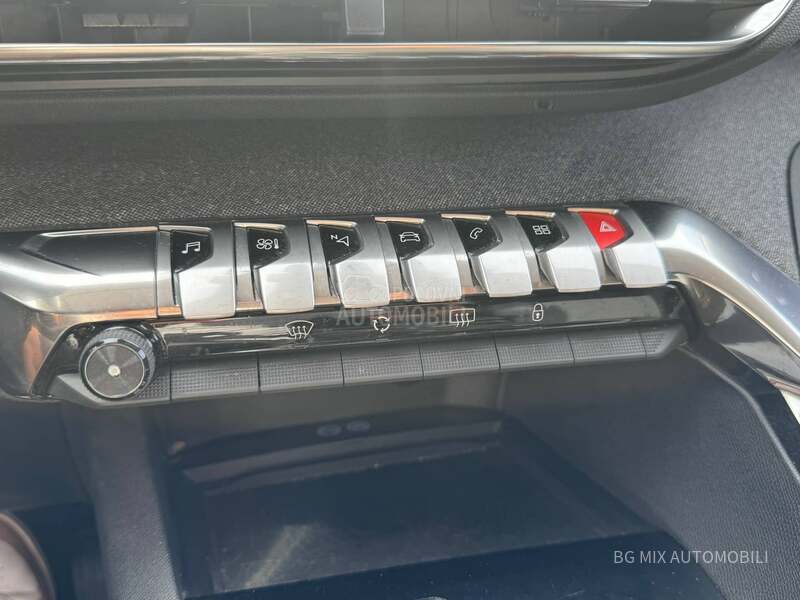Peugeot 3008 1.5 Hdi ALLURE