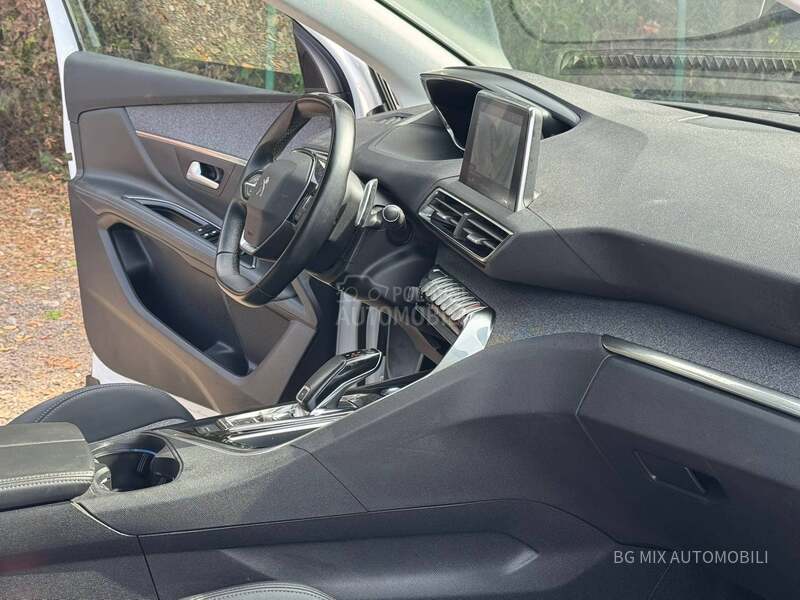 Peugeot 3008 1.5 Hdi ALLURE