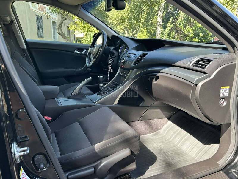 Honda Accord 2.0