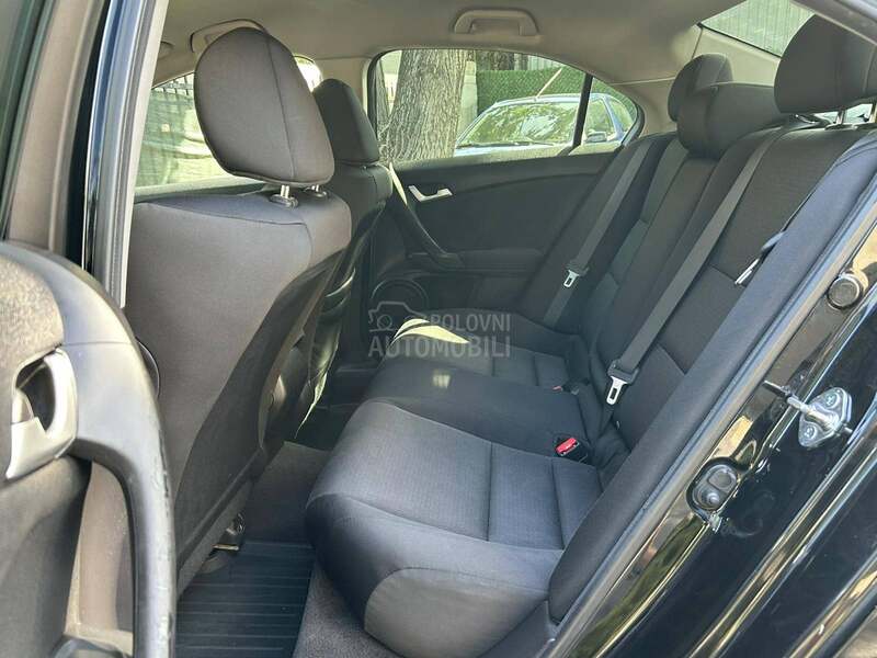 Honda Accord 2.0
