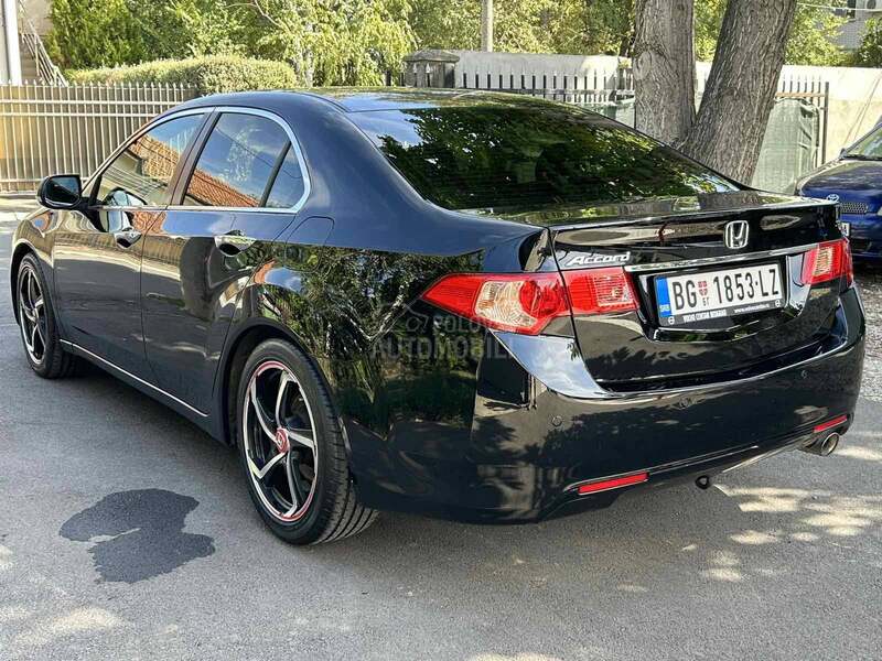 Honda Accord 2.0