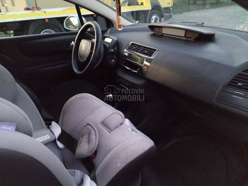 Citroen C4 
